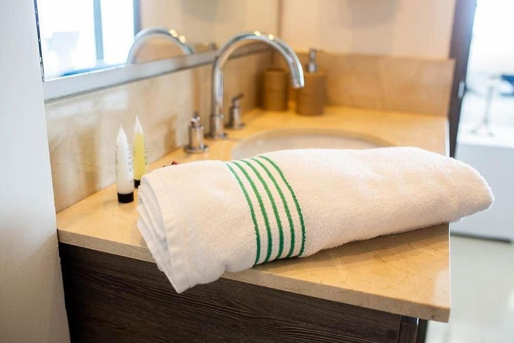 Apartamento Excepcionales Con Vista Al Mar En Morros City, Cartagena